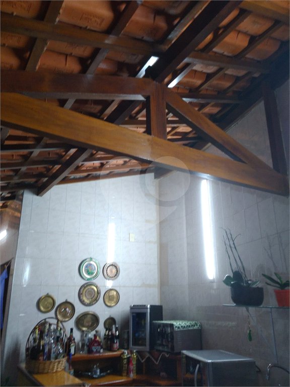 Casa à venda com 4 quartos, sendo 3 suítes, no condomínio Da Serra, São Paulo - SP
