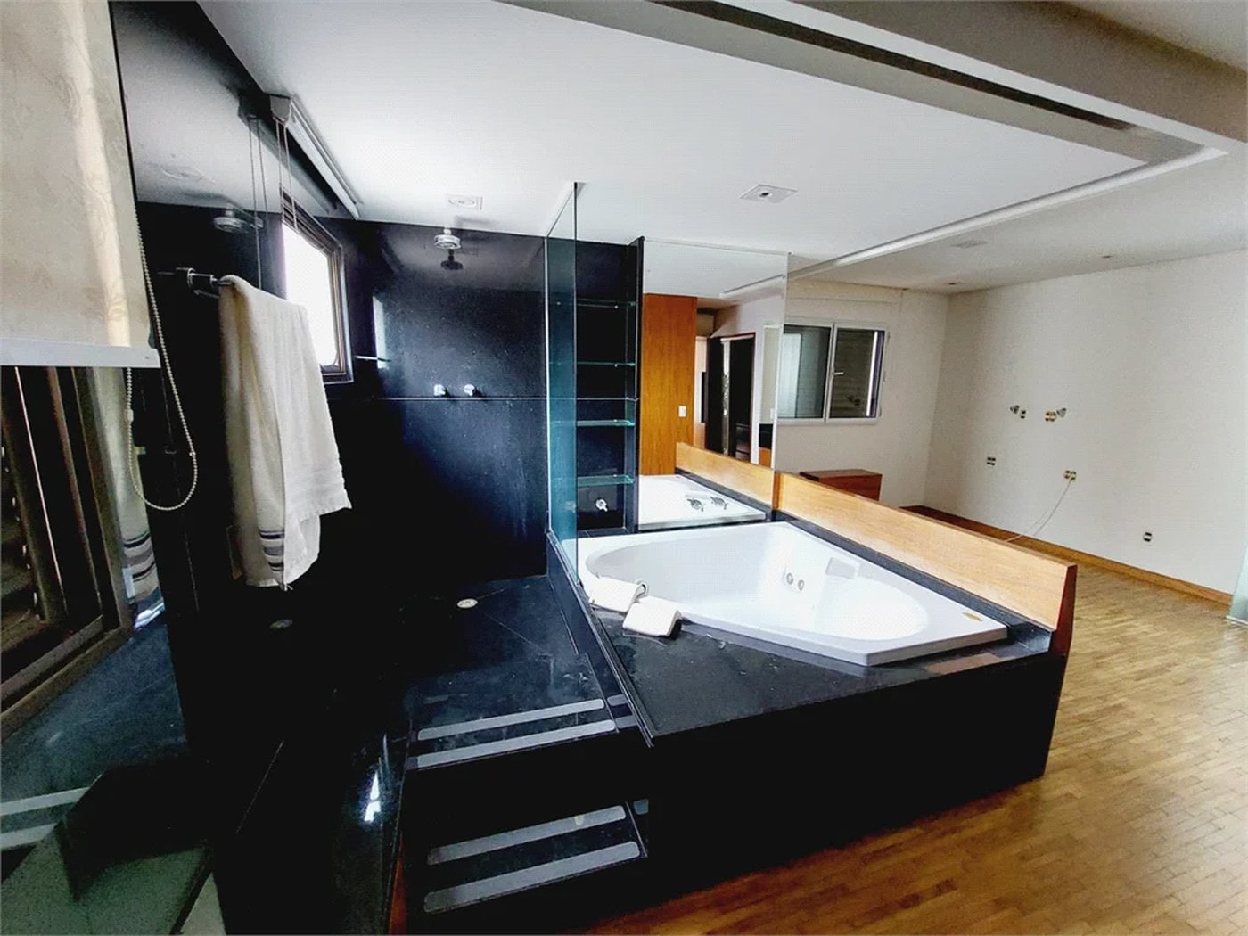 Apartamento à venda com 1 suíte em Lapa, São Paulo, SP
