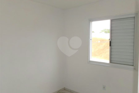 Apartamento à venda com 2 quartos em Jardim Arco-íris, Cotia, SP