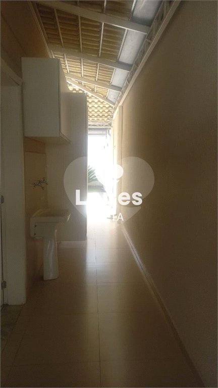 Casa à venda com 2 quartos no condomínio Residence Club Villa Branca, Jacareí - SP