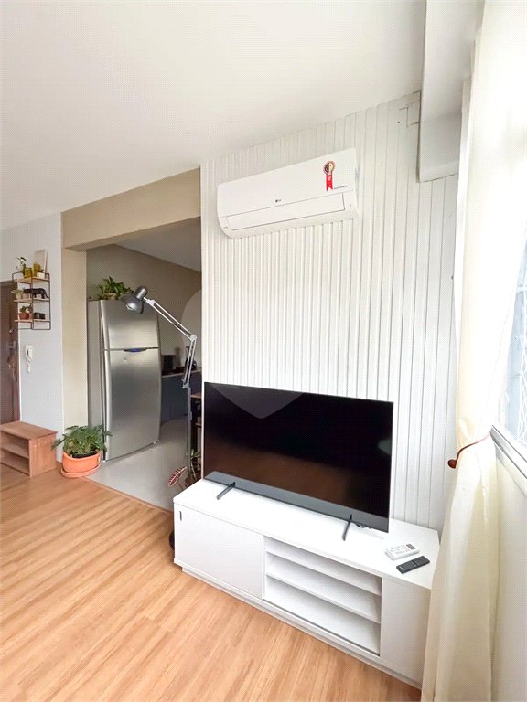 Apartamento de 80m² a venda e locação em Moema - 02 dorm, 02 Banheiros 01 Vaga