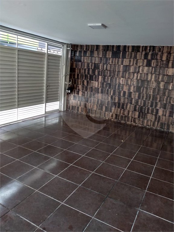 Casa à venda com 4 quartos, sendo 1 suíte, em Alto da Lapa, São Paulo, SP