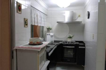 Sobrado à venda com 2 quartos em Jardim Santa Emília, São Paulo, SP