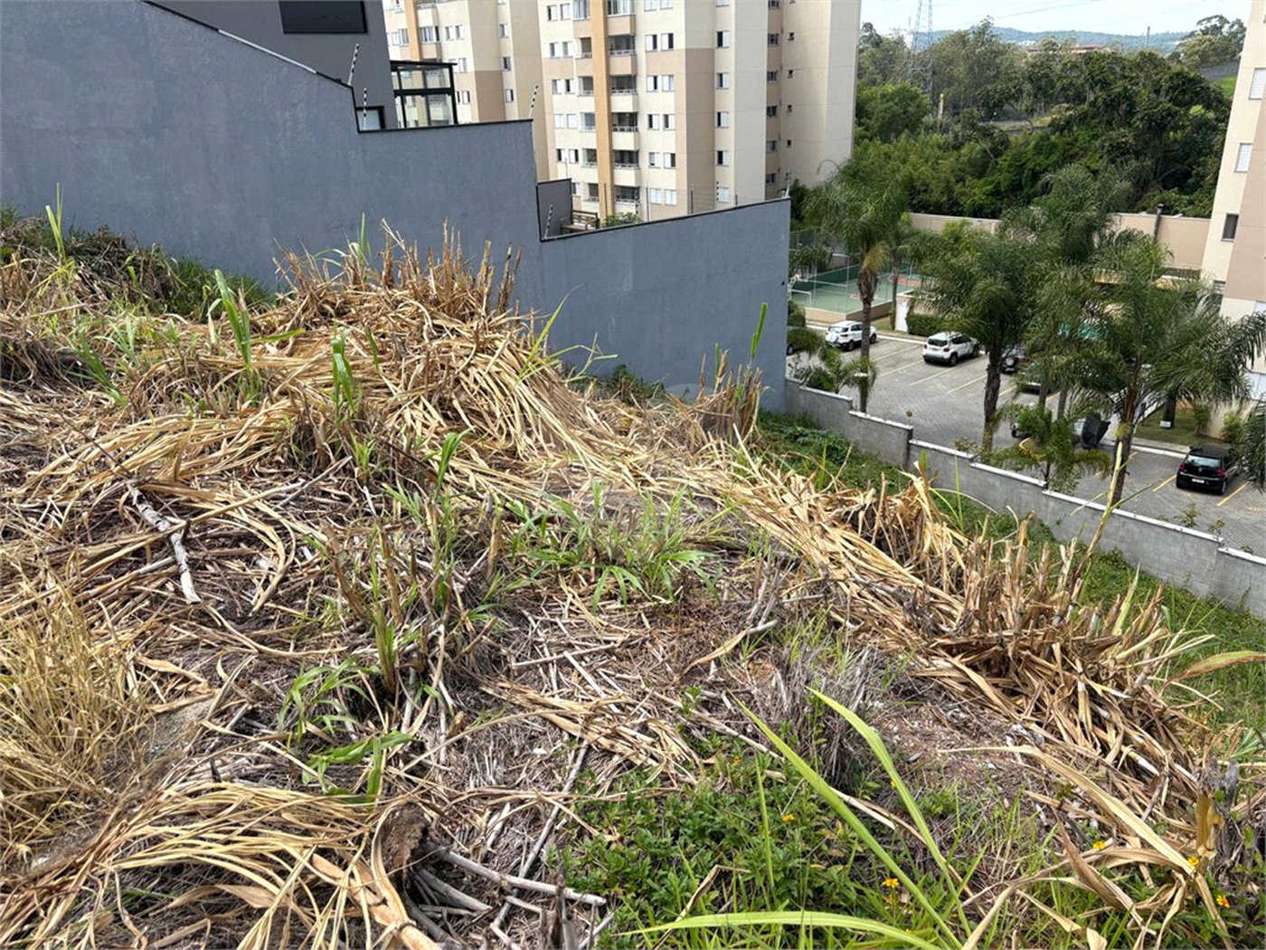 Terreno à venda em Vila Nova Socorro, Mogi das Cruzes, SP