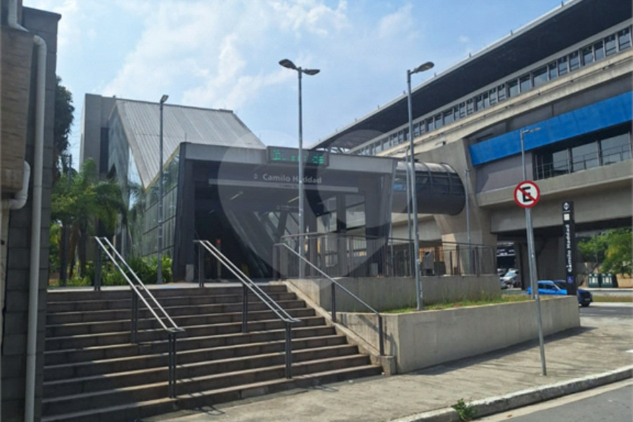 Sobrado à venda com 2 quartos, sendo 1 suíte, em Vila Prudente, São Paulo, SP