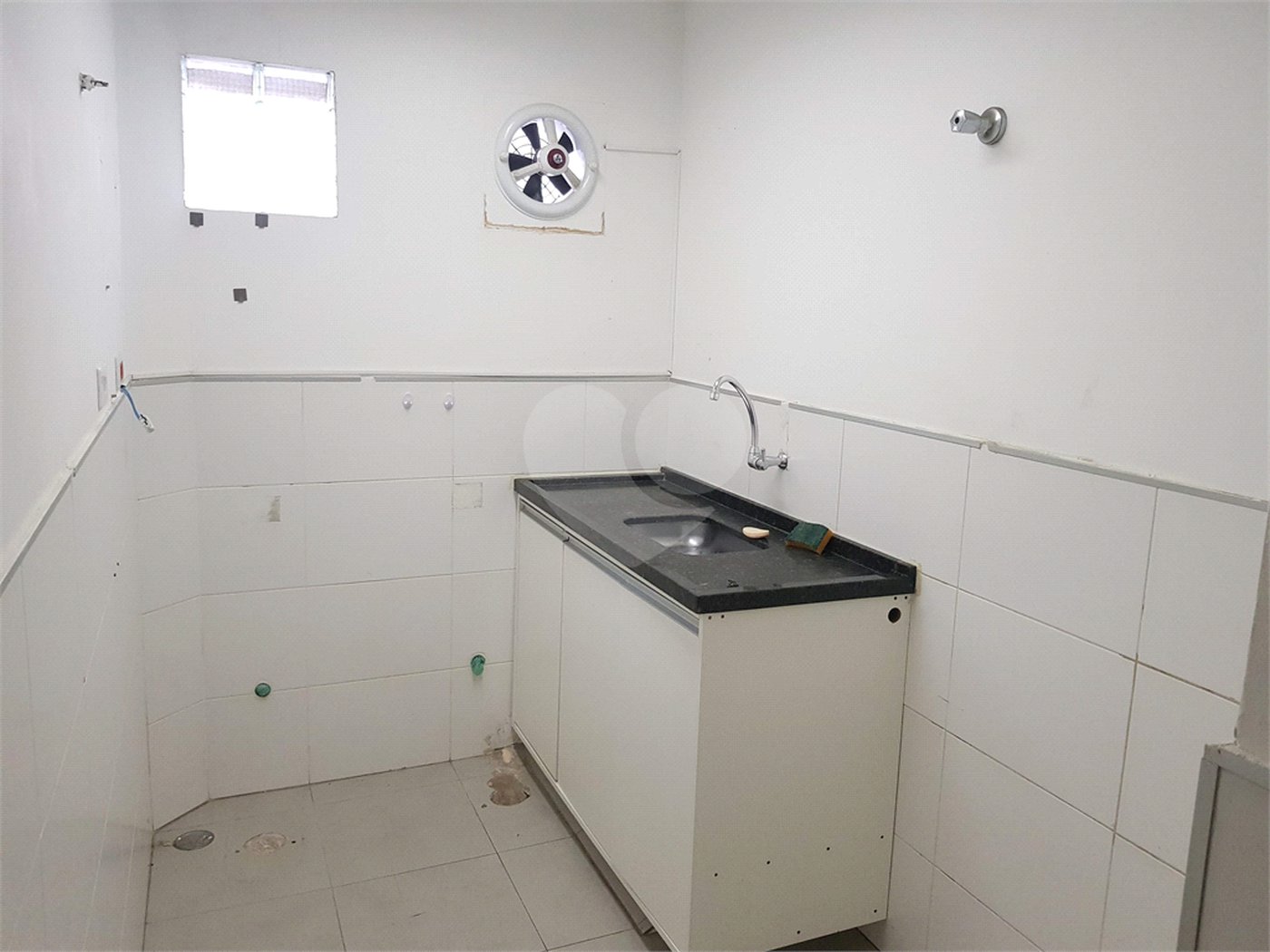 Sobrado à venda com 3 quartos, sendo 1 suíte, em Chácara Santo Antônio, São Paulo, SP