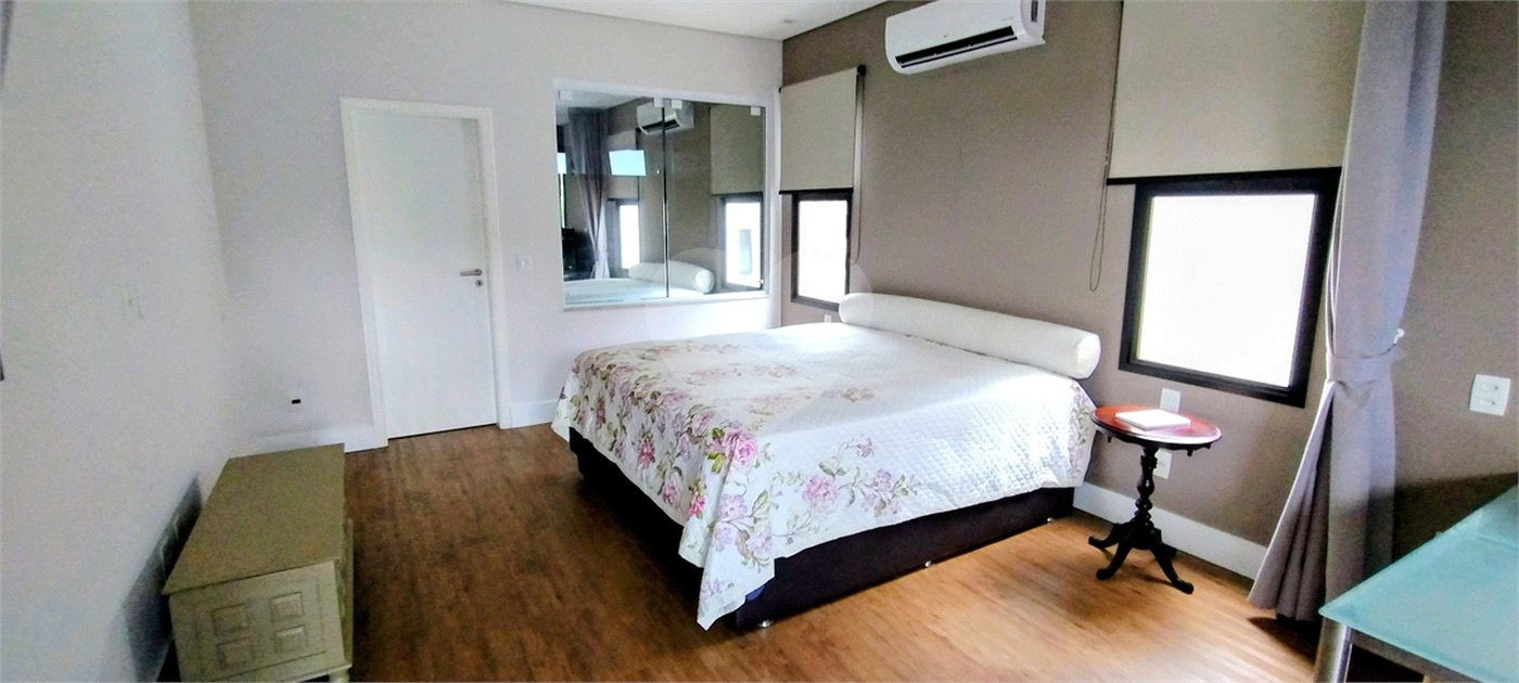 Casa à venda com 3 suítes no condomínio Porto do Sol, Valinhos - SP