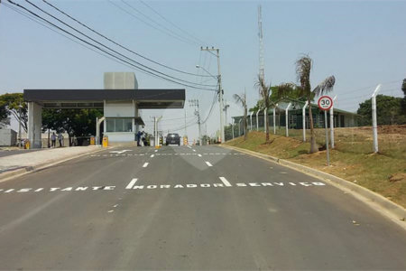 Casa à venda com 4 suítes no condomínio Jardins D'icaraí, Salto - SP