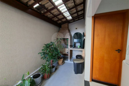 Sobrado à venda com 3 quartos, sendo 1 suíte, em Jardim Bonfiglioli, São Paulo, SP