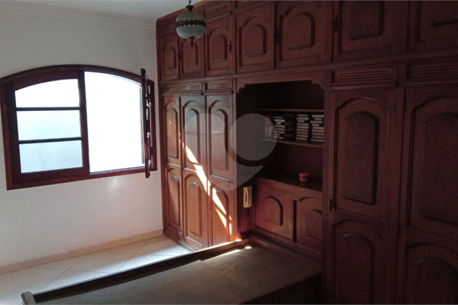 Sobrado à venda com 4 quartos, sendo 1 suíte, em Vila Rosália, Guarulhos, SP