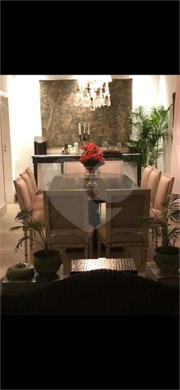 Casa Térrea à venda ou para alugar com 4 quartos, sendo 2 suítes,  em Jardim Guedala, São Paulo, SP