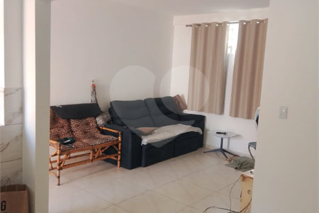 Casa à venda com 4 quartos, sendo 1 suíte, em Bosque dos Eucaliptos, São José dos Campos, SP