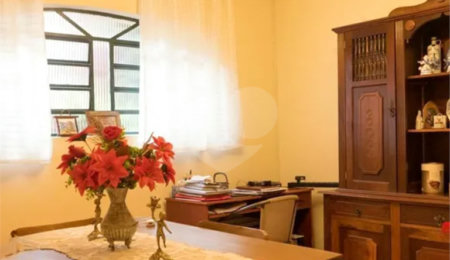 Sobrado à venda com 3 quartos, sendo 1 suíte, em Vila Jaguara, São Paulo, SP
