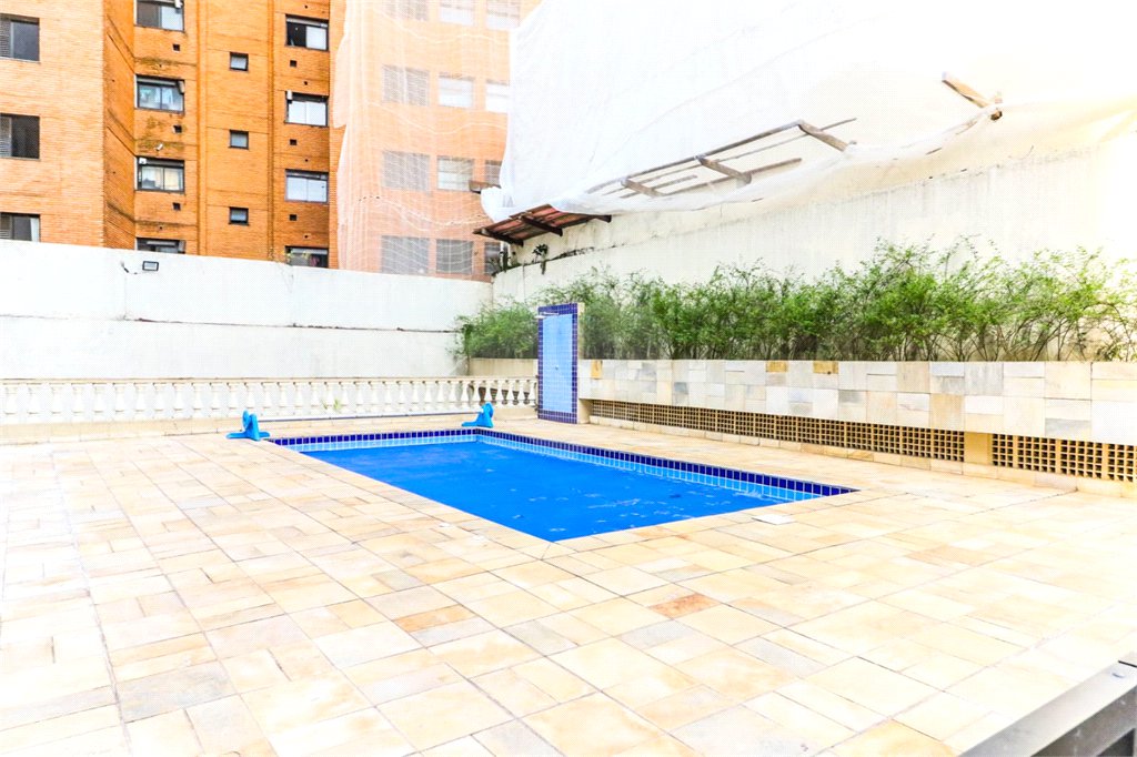 Apartamento à venda com 3 quartos, sendo 1 suíte, em Santo Amaro, São Paulo, SP