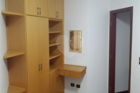 Casa à venda ou para alugar com 4 suítes no condomínio Residencial Vale das Laranjeiras, Indaiatuba - SP