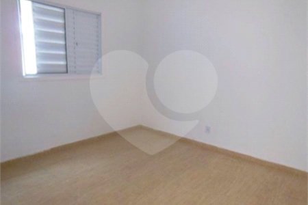 Casa à venda com 2 quartos no condomínio Vila São Paulo, Mogi das Cruzes - SP
