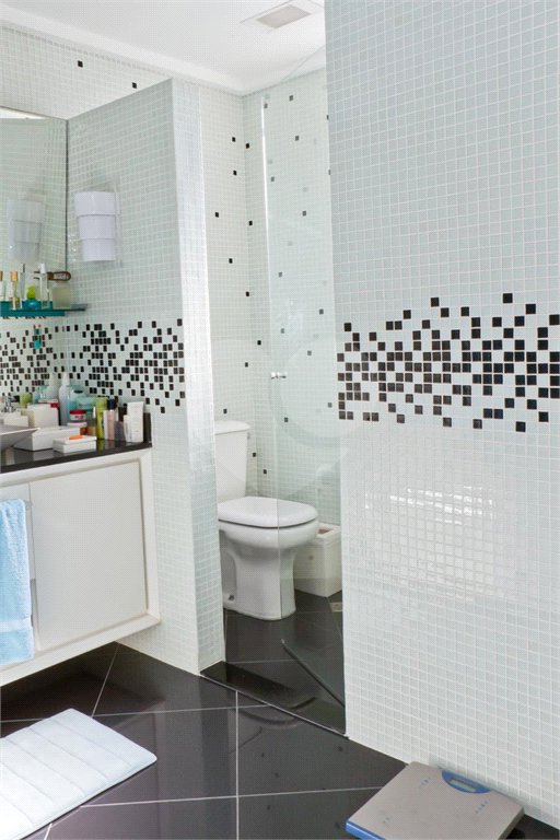 Apartamento à venda com 3 suítes em Jardim Fonte do Morumbi, São Paulo, SP