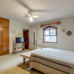 Casa à venda com 4 quartos, sendo 3 suítes,  em Alto da Boa Vista, São Paulo, SP