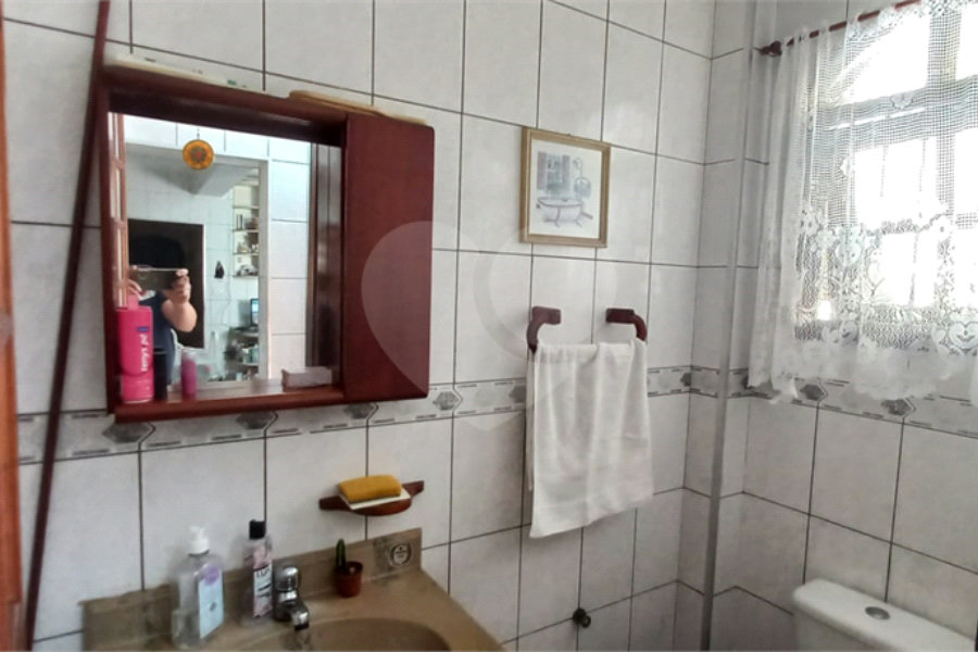 Sobrado à venda com 4 quartos, sendo 1 suíte, em Vila Dom Pedro Ii, São Paulo, SP