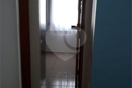 Casa à venda com 2 suítes no condomínio martinha, São Paulo - SP