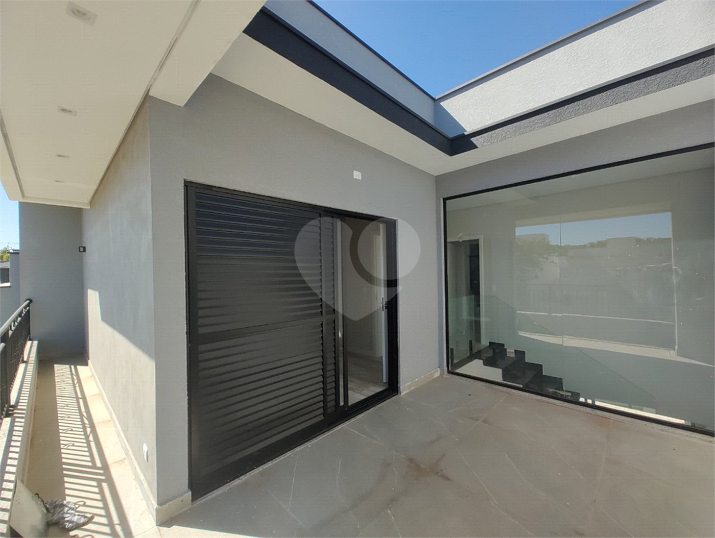 Casa à venda com 3 suítes no condomínio Terras de São Francisco, Sorocaba - SP