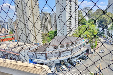 Apartamento à venda com 4 quartos, sendo 3 suítes, em Vila Andrade, São Paulo, SP
