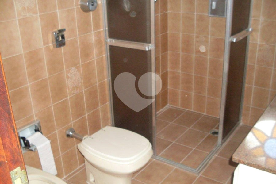 Casa à venda com 3 quartos, sendo 1 suíte,  em Vila Irmãos Arnoni, São Paulo, SP