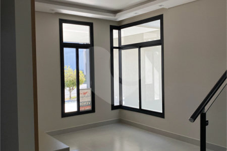 Casa à venda com 3 quartos, sendo 1 suíte, no condomínio Jardim Park Real, Indaiatuba - SP