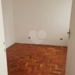 Casa à venda com 3 quartos, sendo 1 suíte, em Santo Amaro, São Paulo, SP