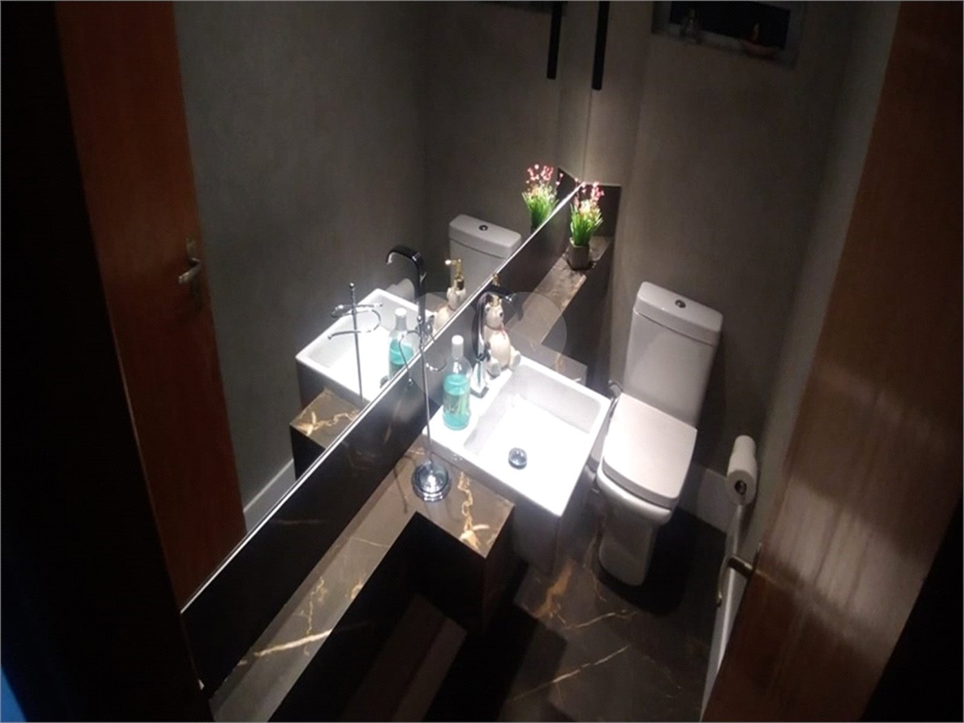 Casa de Vila à venda com 4 quartos, sendo 2 suítes, em Vila Guilherme, São Paulo, SP