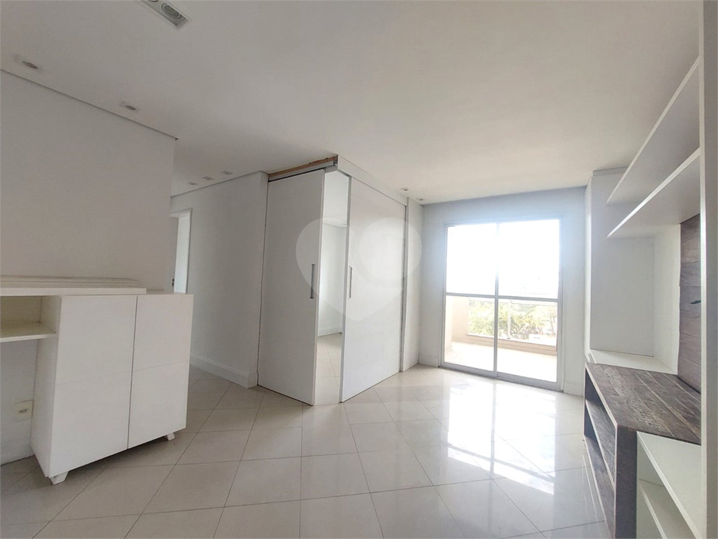Apartamento à venda com 3 quartos, sendo 1 suíte,  em Vila Leopoldina, São Paulo, SP