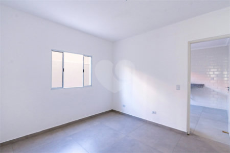 Sobrado à venda com 3 quartos, sendo 1 suíte, em Vila Morse, São Paulo, SP