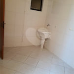Casa à venda com 3 quartos, sendo 1 suíte, no condomínio Saude, São Paulo - SP