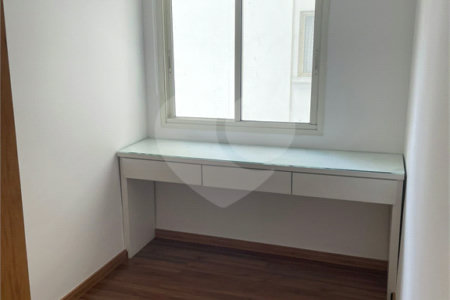 Apartamento para alugar com 3 quartos, sendo 1 suíte, em Indianópolis, São Paulo, SP