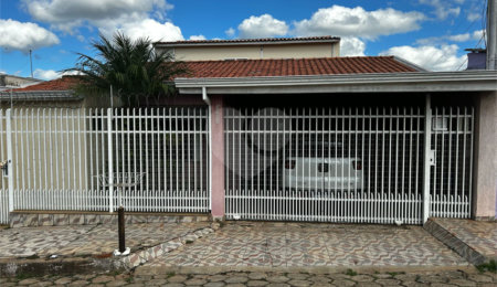 Casa à venda com 3 quartos, sendo 2 suítes,  em Jardim Itália, Itapetininga, SP