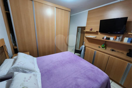 Sobrado à venda com 3 quartos, sendo 1 suíte,  em Jardim Ana Maria, São Paulo, SP