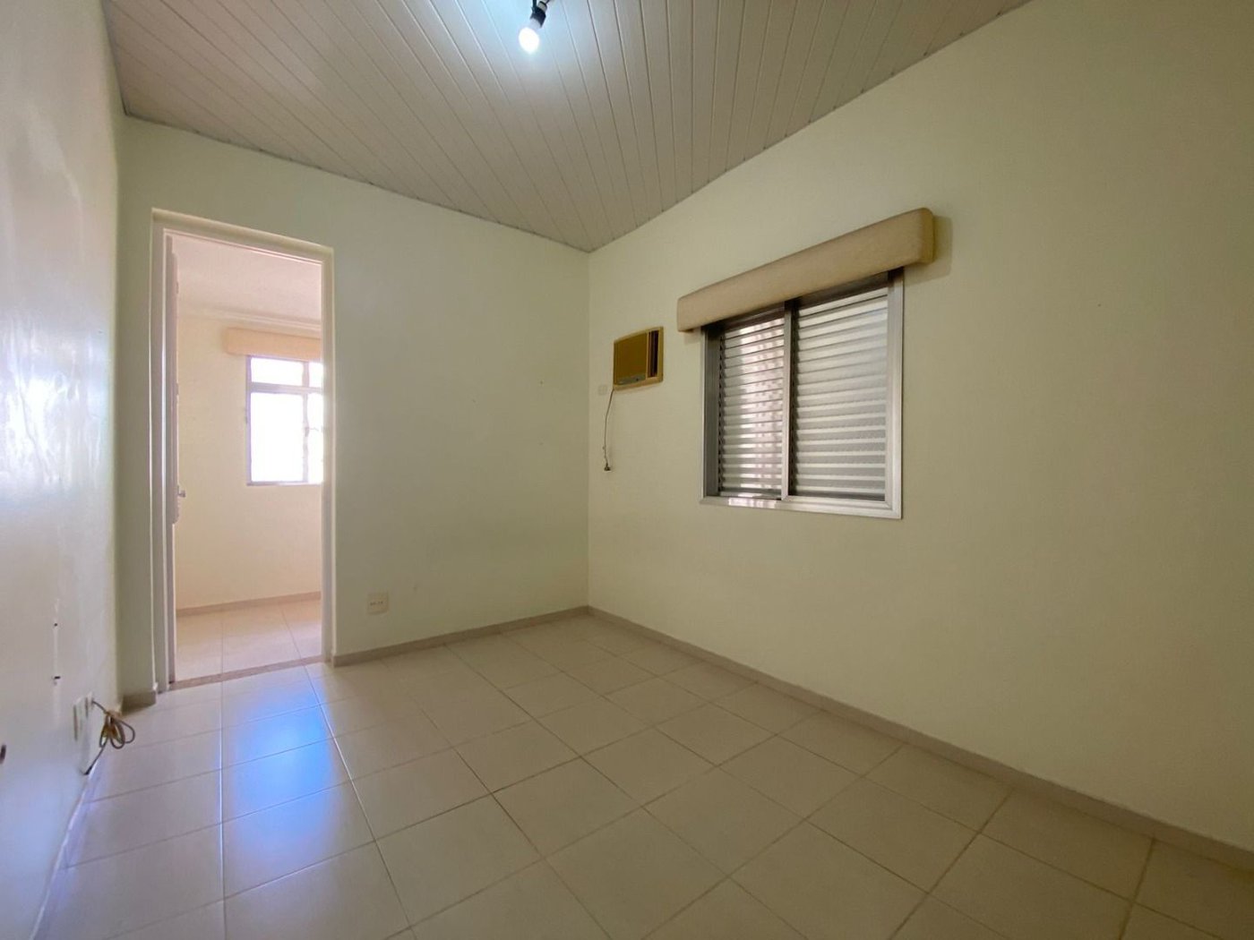 Casa com 3 dormitórios para alugar, 197 m² por R$ 8.500/mês - Embaré - Santos/SP