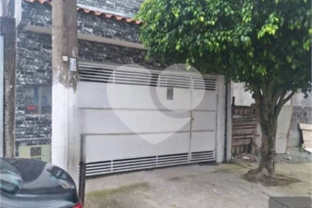 Casa à venda com 5 quartos, sendo 2 suítes, em Parque Maria Helena, Suzano, SP