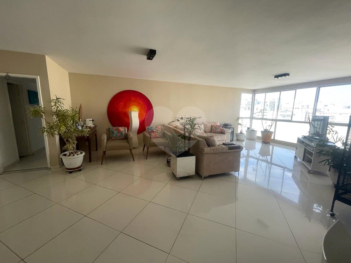 Apartamento à venda com 3 quartos, sendo 1 suíte, em Jardim América, São Paulo, SP