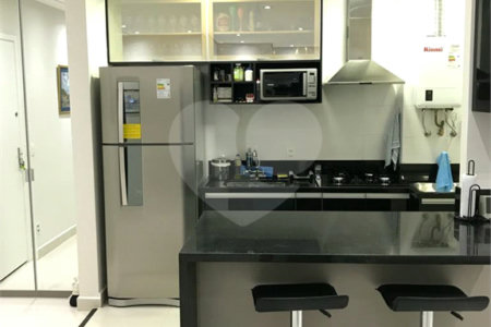 Apartamento à venda com 2 quartos, sendo 1 suíte, em Fazenda Morumbi, São Paulo, SP