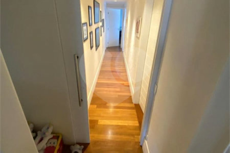 Apartamento à venda com 4 suítes em Vila Maria Alta, São Paulo, SP