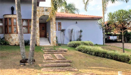 Casa à venda ou para alugar com 5 quartos, sendo 4 suítes,  no condomínio Moradas São Luiz, Salto - SP