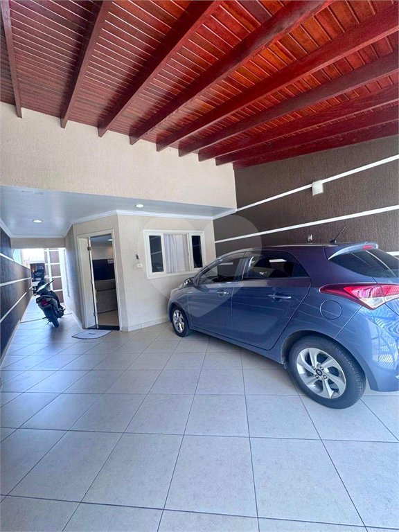 Sobrado à venda com 3 quartos, sendo 1 suíte, em Jardim Morada do Sol, Indaiatuba, SP