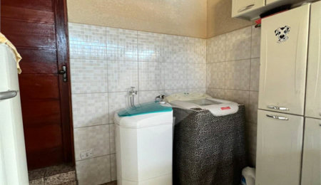 Sobrado à venda com 4 quartos, sendo 2 suítes,  em Nova Cerejeira, Atibaia, SP