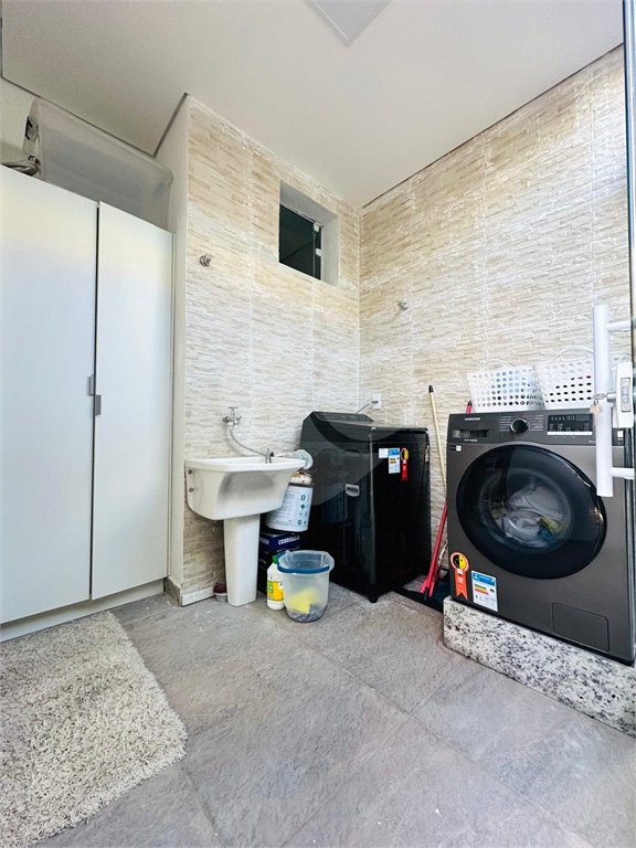 Casa à venda com 2 suítes, em Jardim Quaresmeira III, Suzano, SP