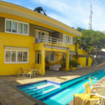Casa à venda ou para alugar com 5 suítes no condomínio Arataca, São Paulo - SP