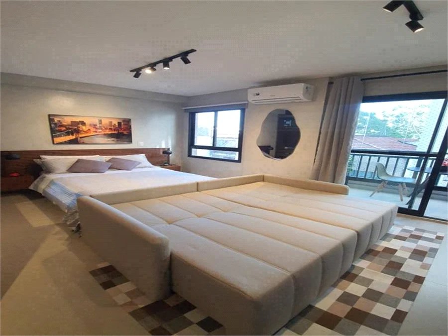 Apartamento à venda ou para alugar em Pinheiros, São Paulo, SP