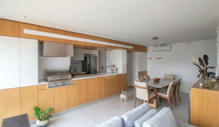 Apartamento à venda com 2 quartos, sendo 1 suíte,  em Mirandópolis, São Paulo, SP