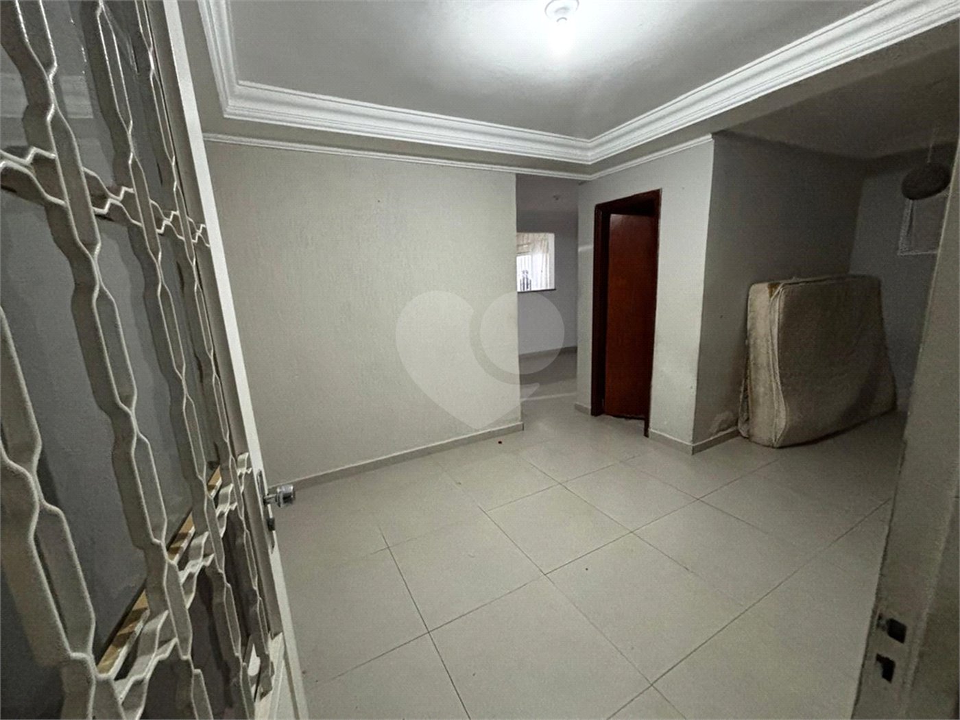 Casa à venda com 3 quartos, sendo 1 suíte, em Jardim Santa Cruz, Salto, SP