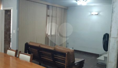 Sobrado à venda com 3 quartos, sendo 1 suíte,  em Santana, São Paulo, SP
